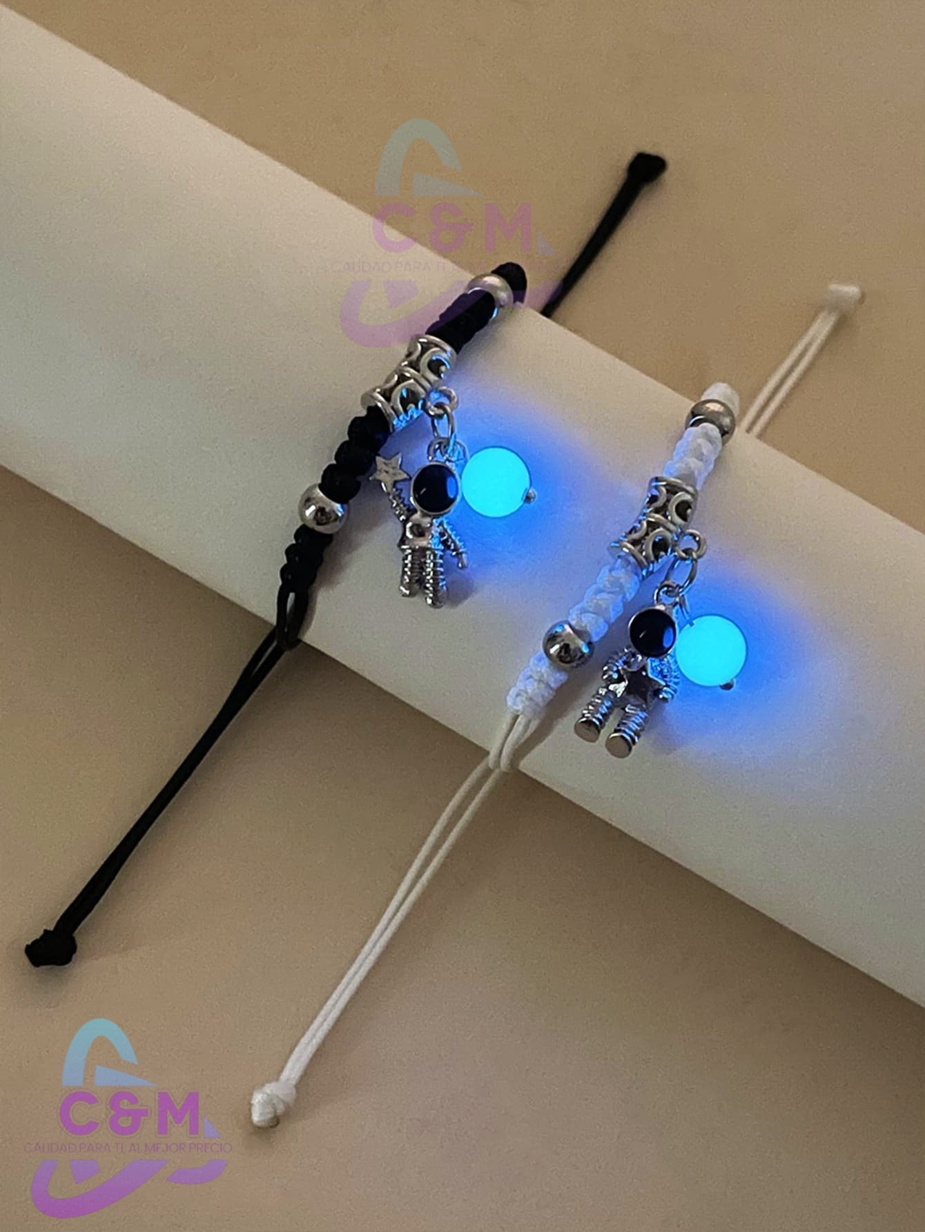 PULSERA PAREJA NEON PICHIGUITO ASTRONAUTA METAL P22